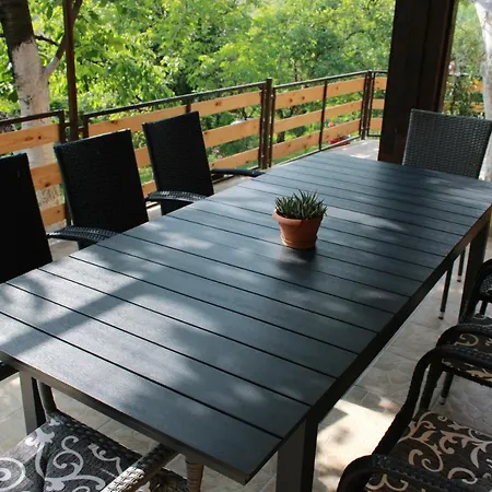 Marley Kuca Za Odmor *