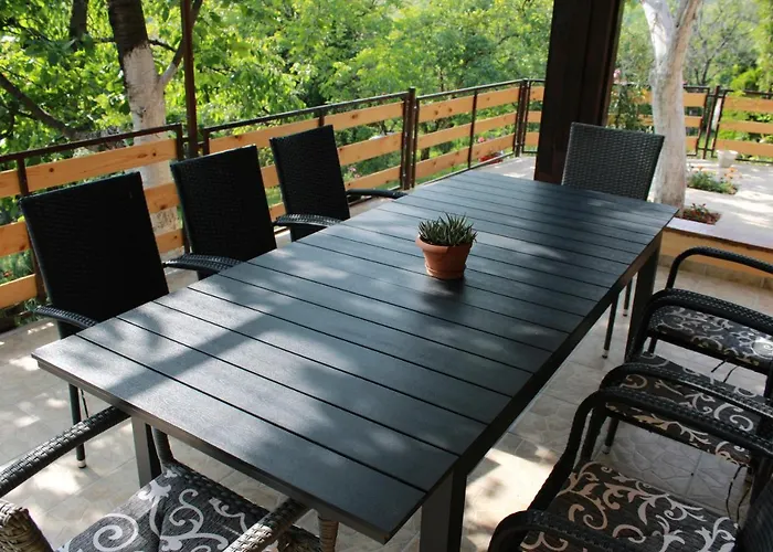 Marley Kuca Za Odmor *